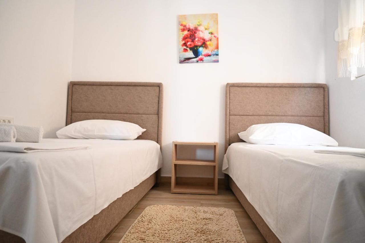 Duricic Apartmani บุดวา ภายนอก รูปภาพ